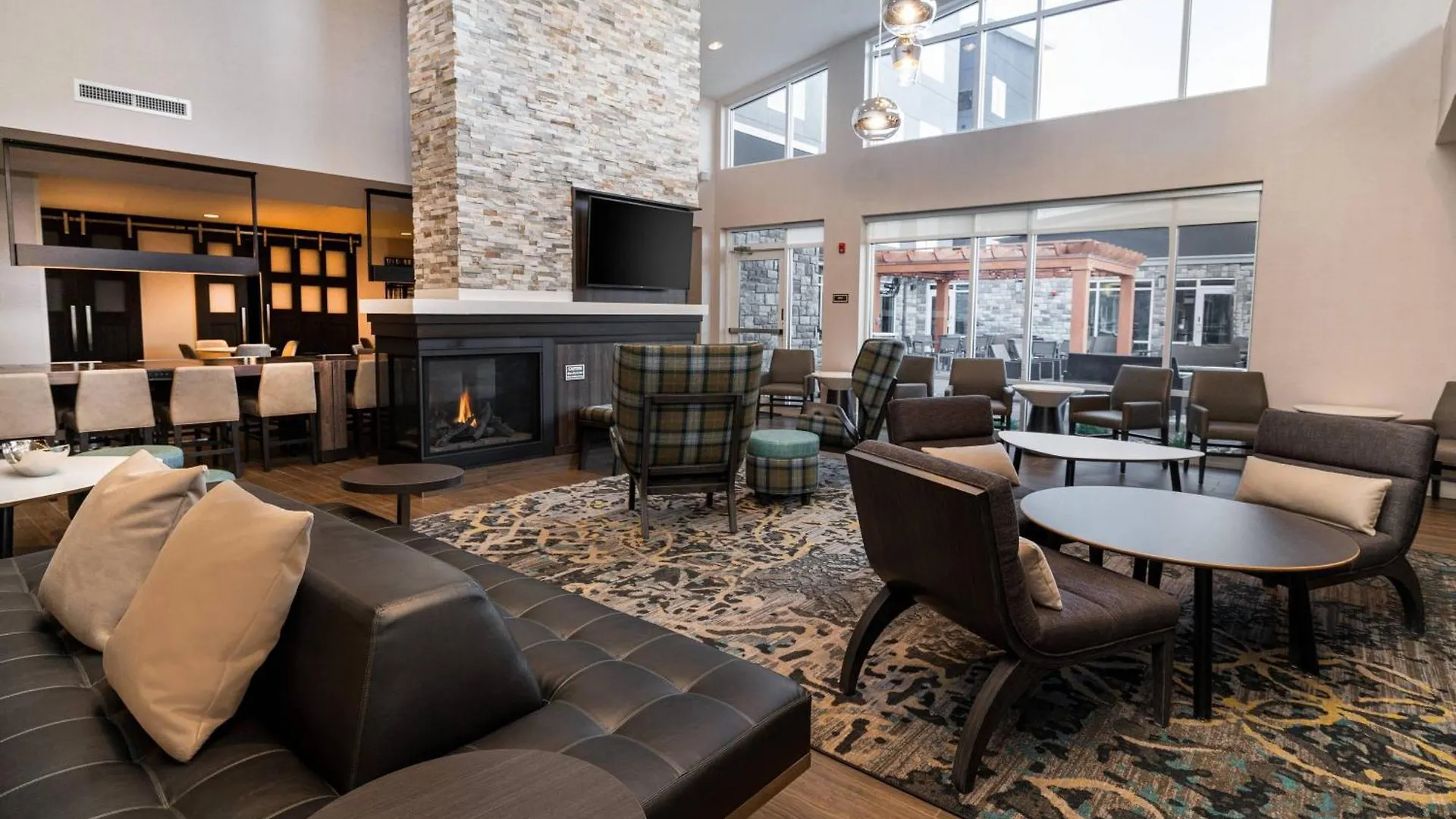 Residence Inn By Marriott Louisville Old Henry فندق